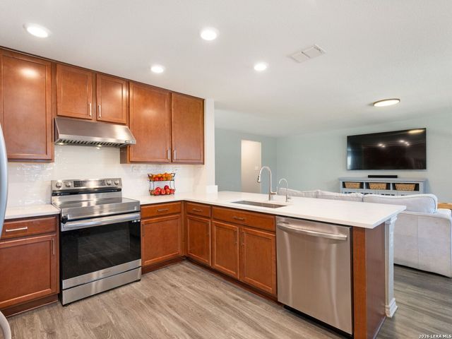 7814 Black Hawk Pass A, San Antonio, TX 78253