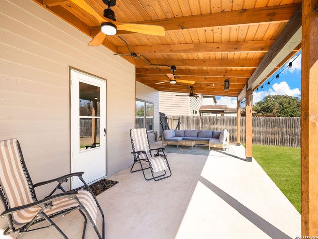 7814 Black Hawk Pass A, San Antonio, TX 78253