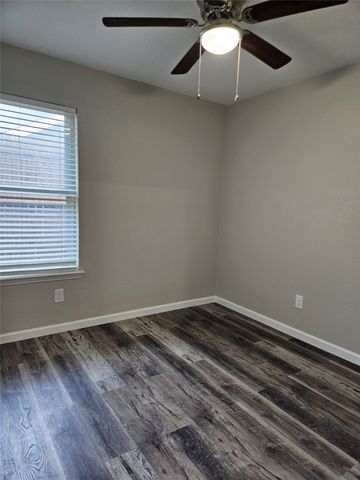 9431 Jill Lane, Dallas, TX 75227