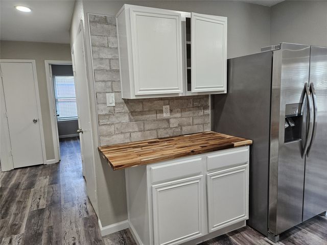 9431 Jill Lane, Dallas, TX 75227
