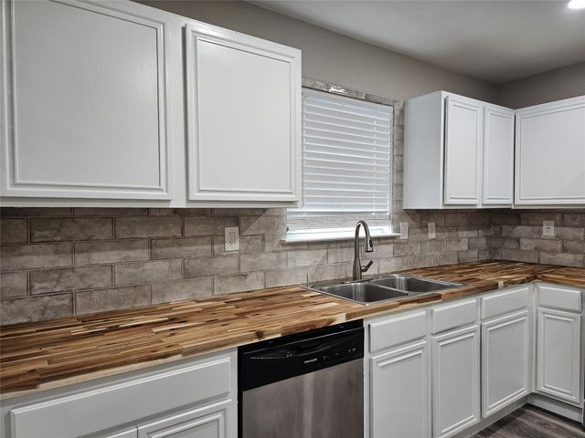 9431 Jill Lane, Dallas, TX 75227