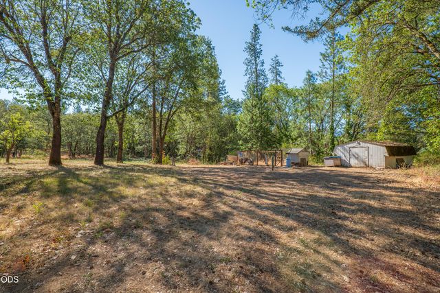 539 Roan Drive, Grants Pass, OR 97526