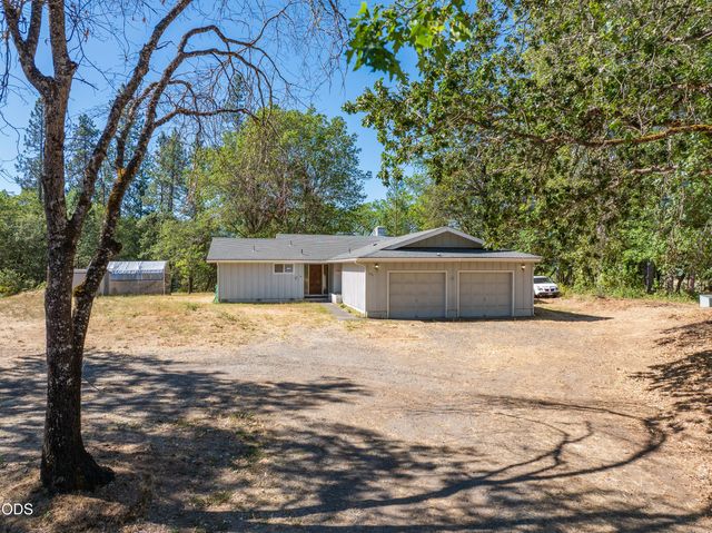 539 Roan Drive, Grants Pass, OR 97526