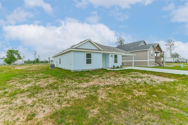 18433 Novarra Drive, Conroe, TX 77306