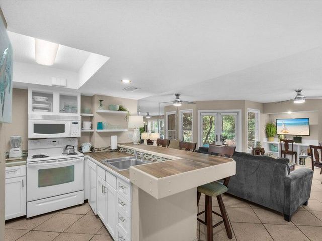 9815 W U.S. Hwy 98 226, Miramar Beach, FL 32550