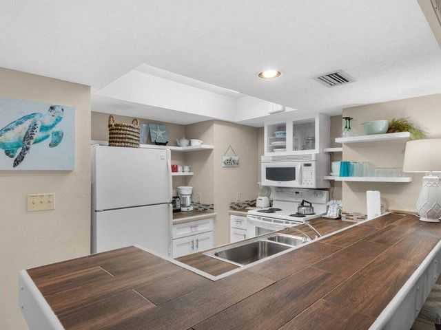 9815 W U.S. Hwy 98 226, Miramar Beach, FL 32550