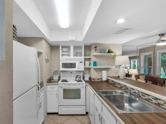 9815 W U.S. Hwy 98 226, Miramar Beach, FL 32550