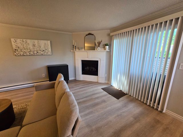 837 S Cowley St, Spokane, WA 99202
