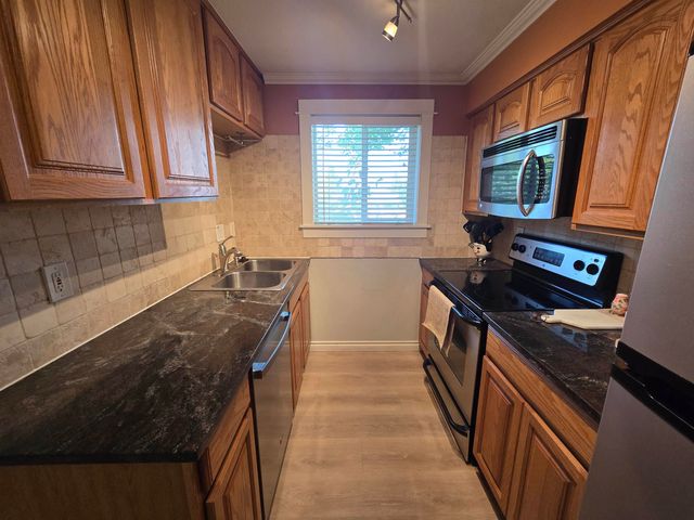 837 S Cowley St, Spokane, WA 99202