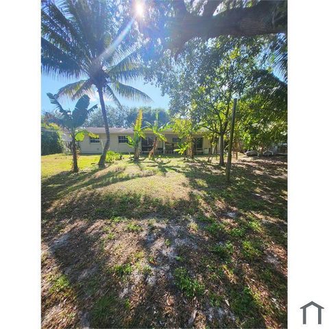 4891 NW 7TH Drive, Plantation, FL 33317