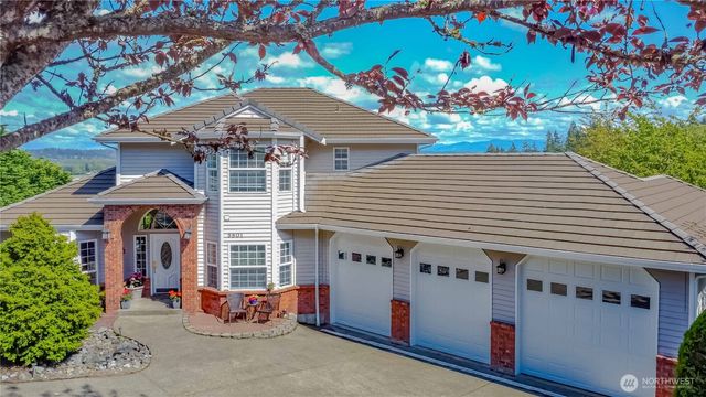 5801 51st Avenue Ct E, Tacoma, WA 98443