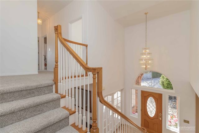 5801 51st Avenue Ct E, Tacoma, WA 98443