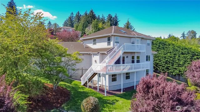 5801 51st Avenue Ct E, Tacoma, WA 98443