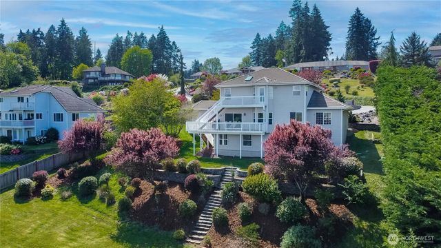 5801 51st Avenue Ct E, Tacoma, WA 98443