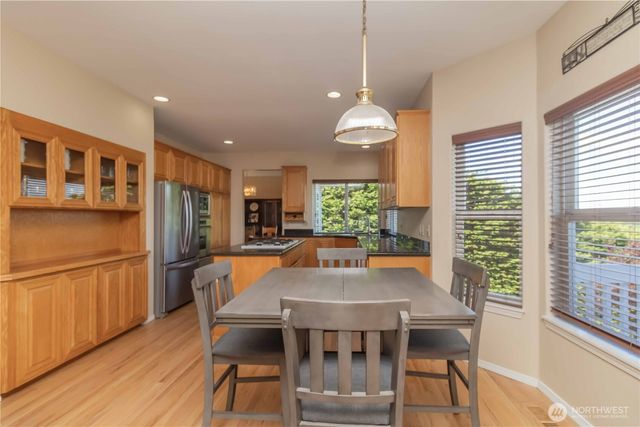 5801 51st Avenue Ct E, Tacoma, WA 98443