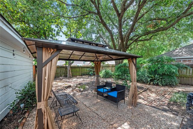 14203 Wickersham Lane, Houston, TX 77077