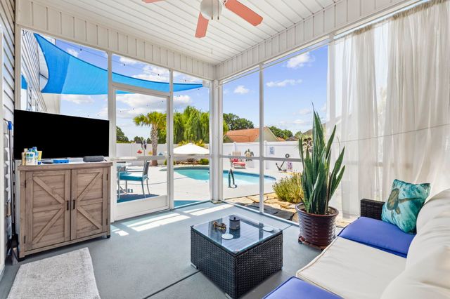 913 Bell Meade Dr., Surfside Beach, SC 29575
