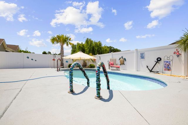 913 Bell Meade Dr., Surfside Beach, SC 29575