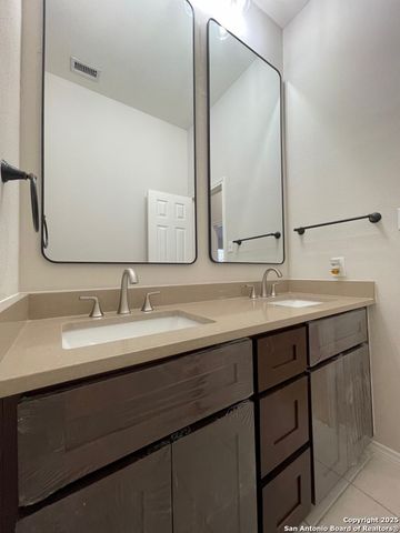 1111 Glade Crossing, San Antonio, TX 78258