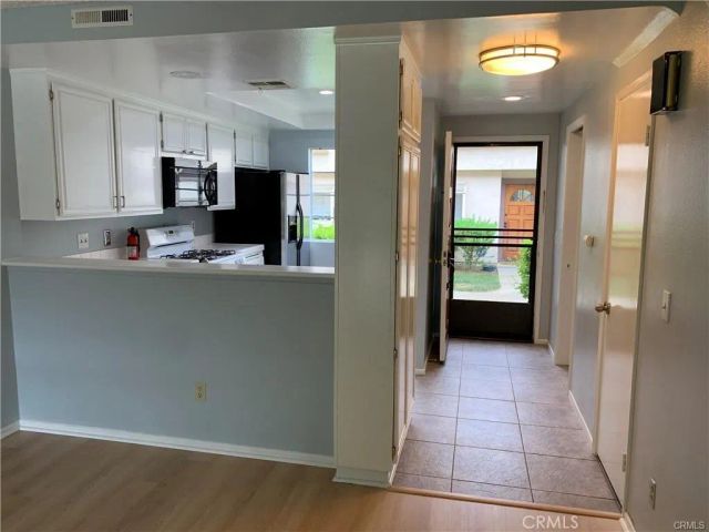 5604 Las Virgenes Road 76, Calabasas, CA 91302