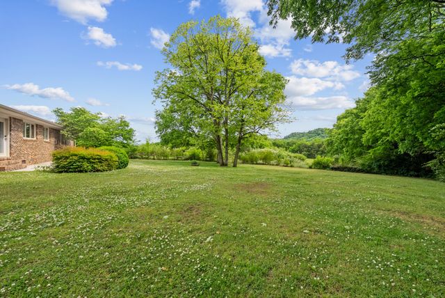 4083 Fayetteville Hwy, Petersburg, TN 37144