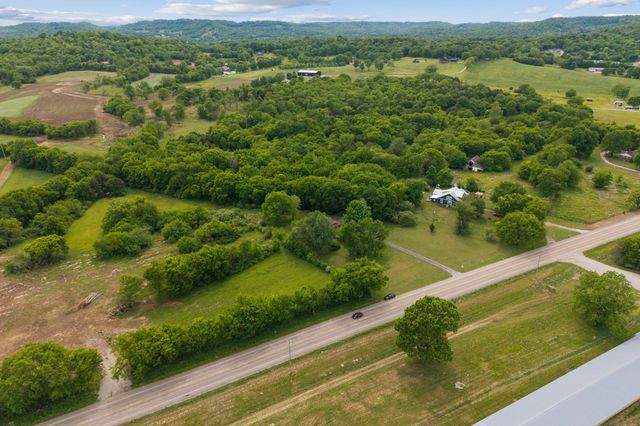 4083 Fayetteville Hwy, Petersburg, TN 37144