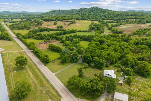 4083 Fayetteville Hwy, Petersburg, TN 37144