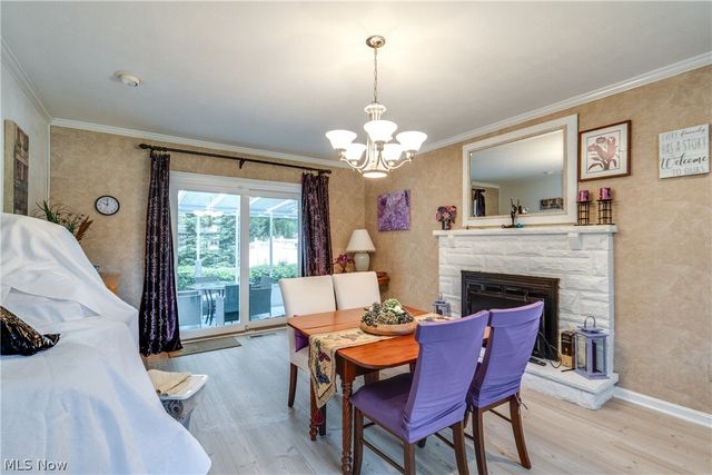 2420 Orchid Street NW, North Canton, OH 44720