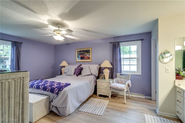 2420 Orchid Street NW, North Canton, OH 44720