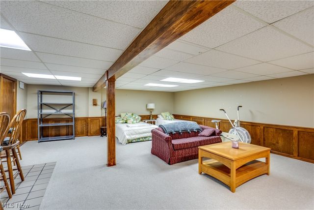 2420 Orchid Street NW, North Canton, OH 44720