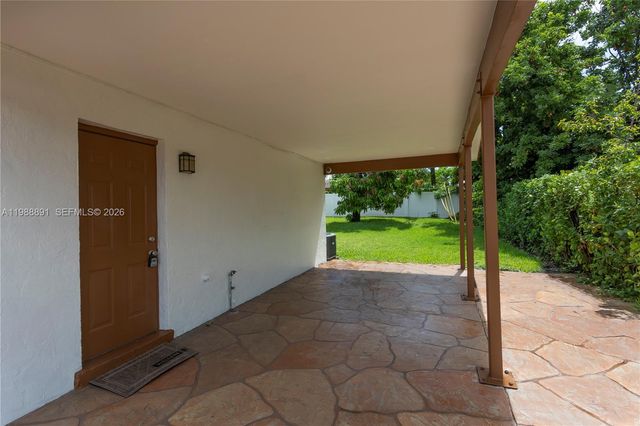 2700 N Seacrest Blvd, Boynton Beach, FL 33435