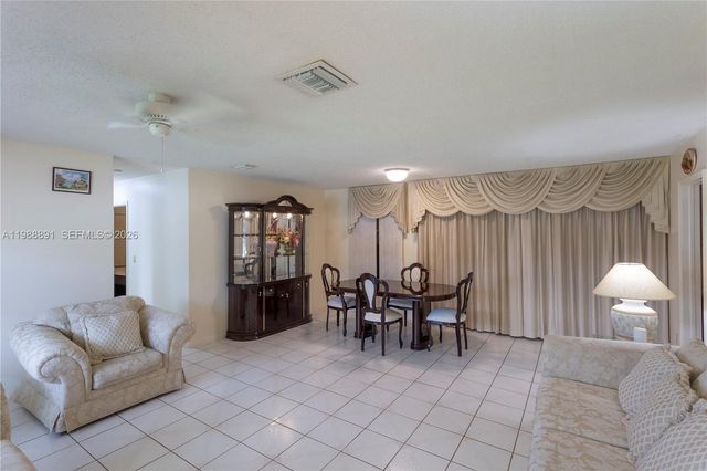 2700 N Seacrest Blvd, Boynton Beach, FL 33435