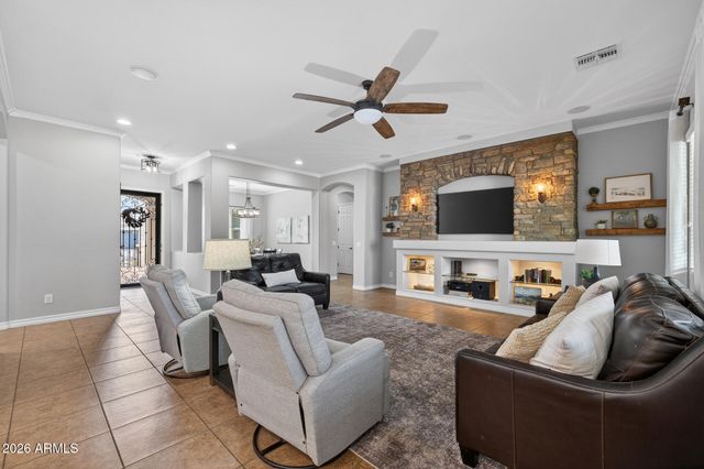 2482 E PLUM Street, Gilbert, AZ 85298