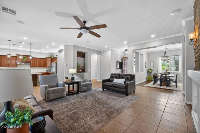 2482 E PLUM Street, Gilbert, AZ 85298