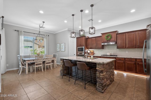 2482 E PLUM Street, Gilbert, AZ 85298