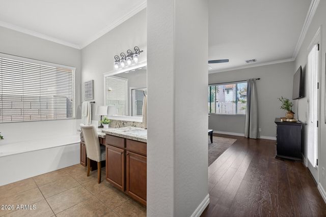 2482 E PLUM Street, Gilbert, AZ 85298