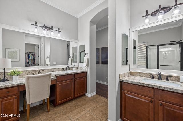 2482 E PLUM Street, Gilbert, AZ 85298