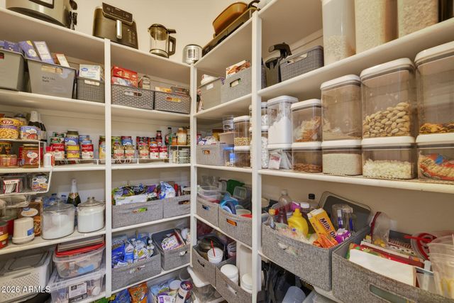 2482 E PLUM Street, Gilbert, AZ 85298