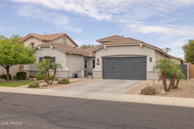 2482 E PLUM Street, Gilbert, AZ 85298