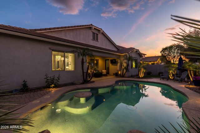 2482 E PLUM Street, Gilbert, AZ 85298