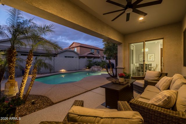 2482 E PLUM Street, Gilbert, AZ 85298