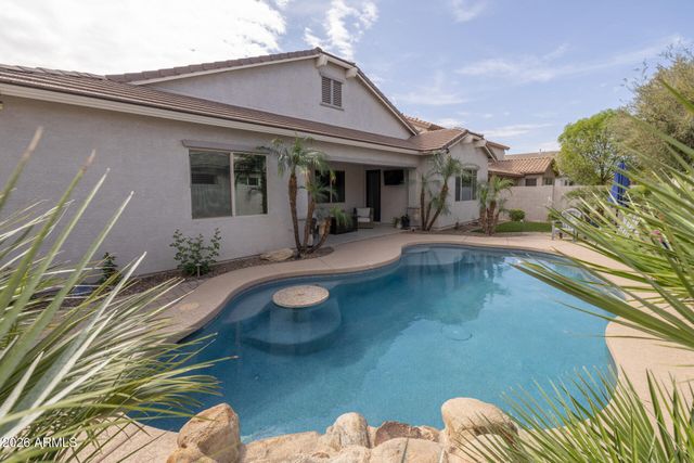 2482 E PLUM Street, Gilbert, AZ 85298