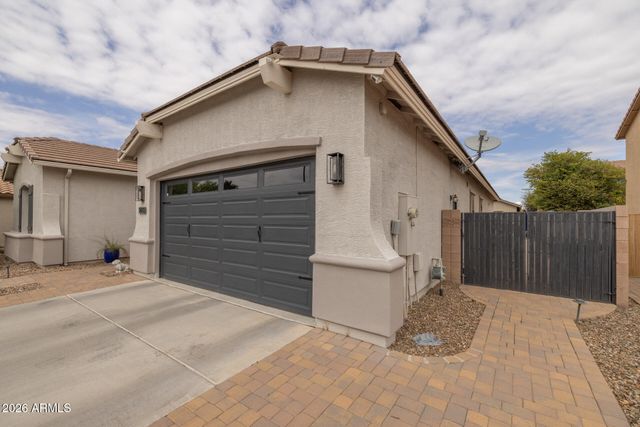2482 E PLUM Street, Gilbert, AZ 85298