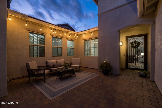 2482 E PLUM Street, Gilbert, AZ 85298