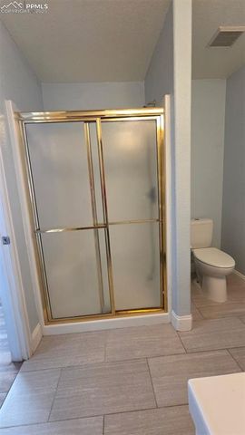 110 W Blakeland Drive, Pueblo, CO 81007