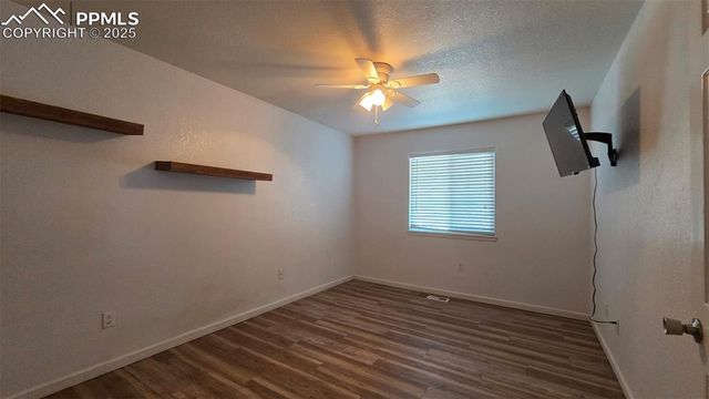 110 W Blakeland Drive, Pueblo, CO 81007