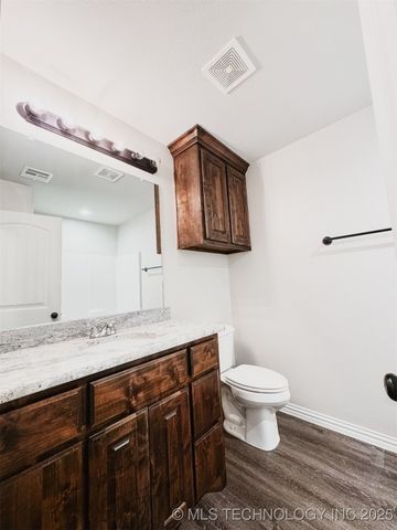 3617 Rock Bluff, Durant, OK 74701