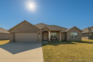 3617 Rock Bluff, Durant, OK 74701