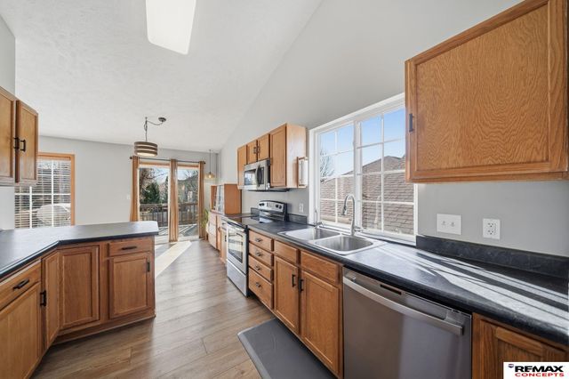 2825 O'Malley Drive, Lincoln, NE 68516