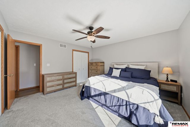 2825 O'Malley Drive, Lincoln, NE 68516